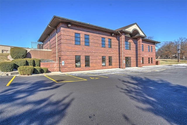 433 W Pershing Road, Decatur