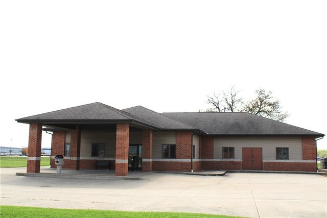 410 S Heinlein Drive, Shelbyville