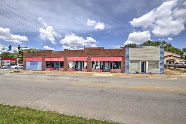 1202 E Wood Street, Decatur