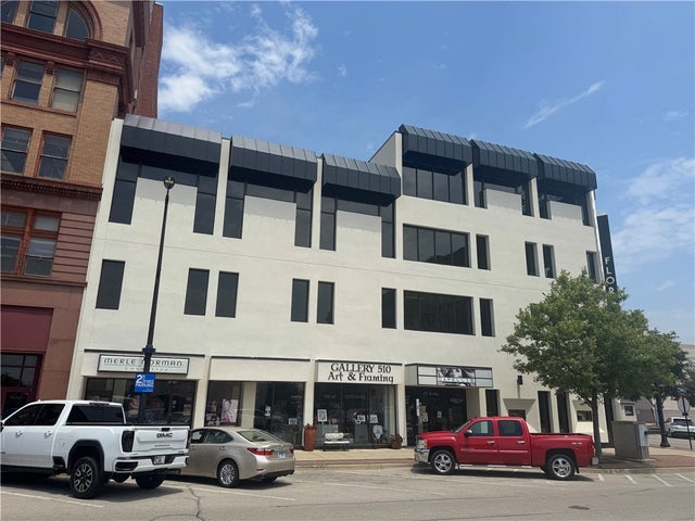 160 E Main Street, Decatur