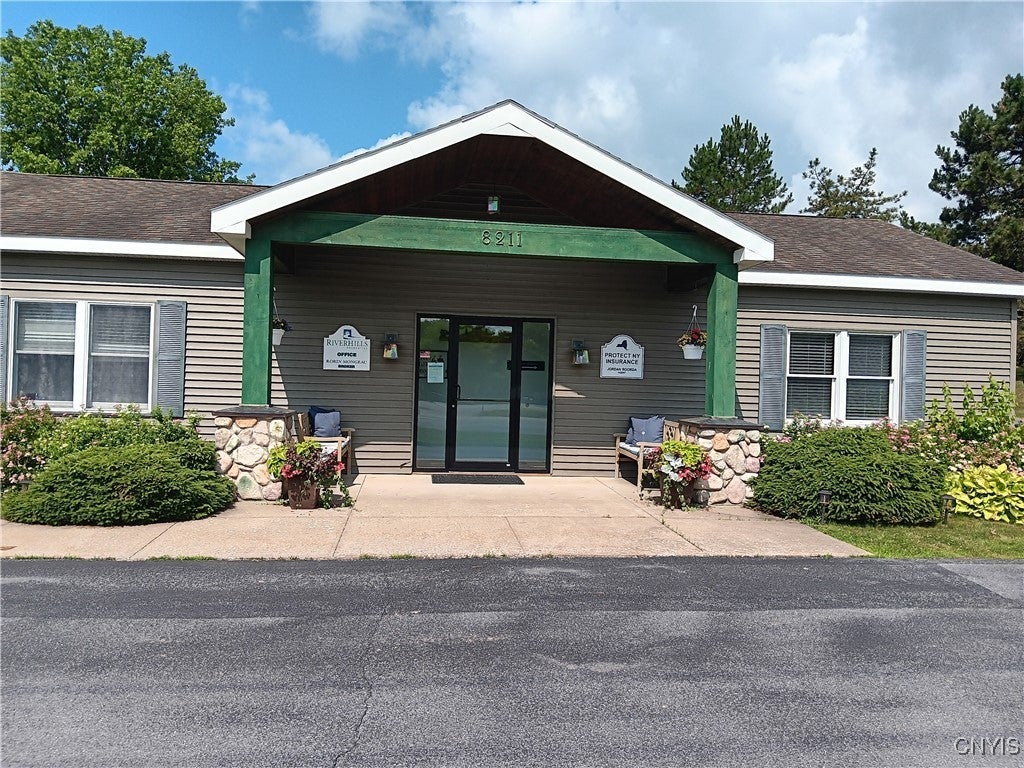 Photo of Listing #S1621582