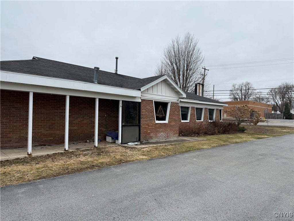 140 Eastern Boulevard, Watertown City