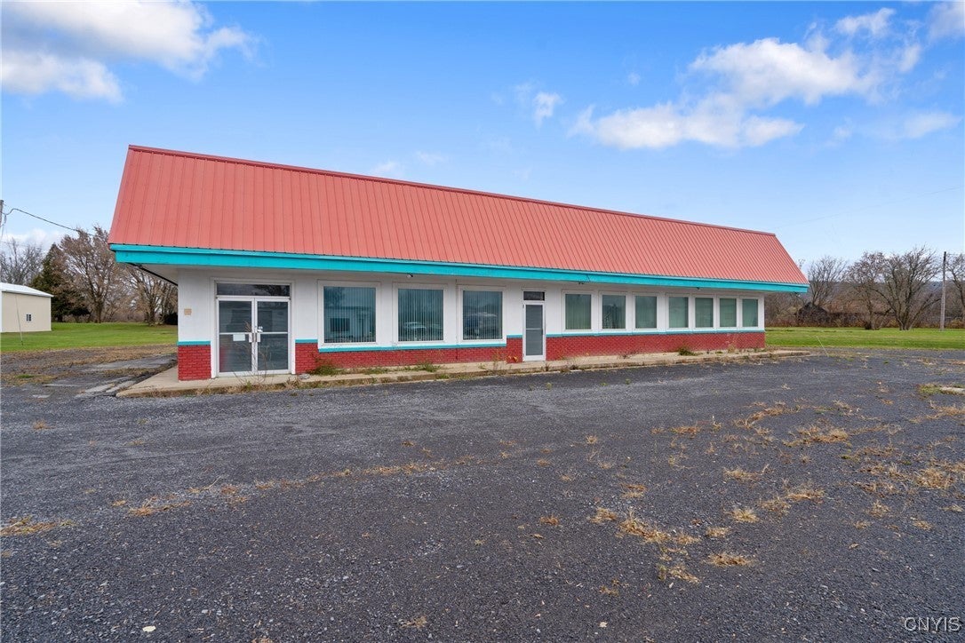 Photo of Listing #S1649441