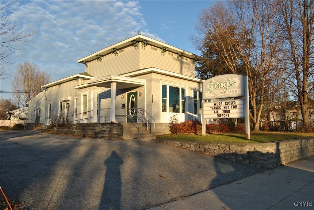 1605 State Street, Watertown City