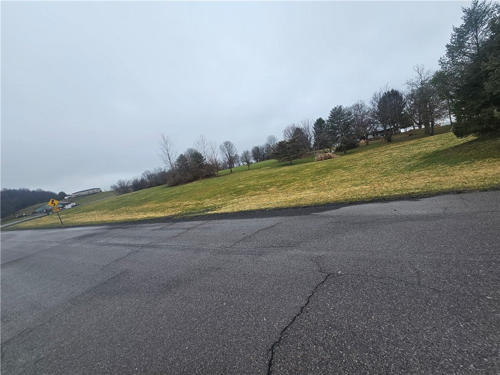 Photo of Listing #R1596365