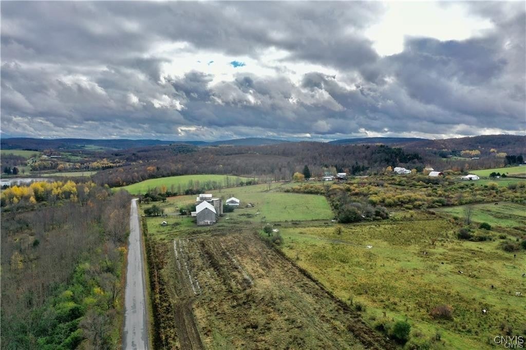 Photo of Listing #S1606256