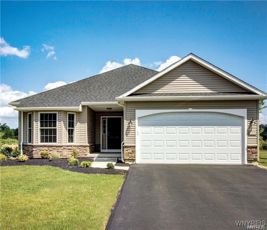 78 Lincolnshire Drive, 