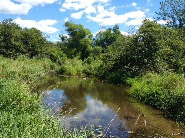 Photo of Listing #S1627790