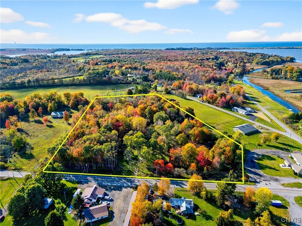 Photo of Listing #S1644954