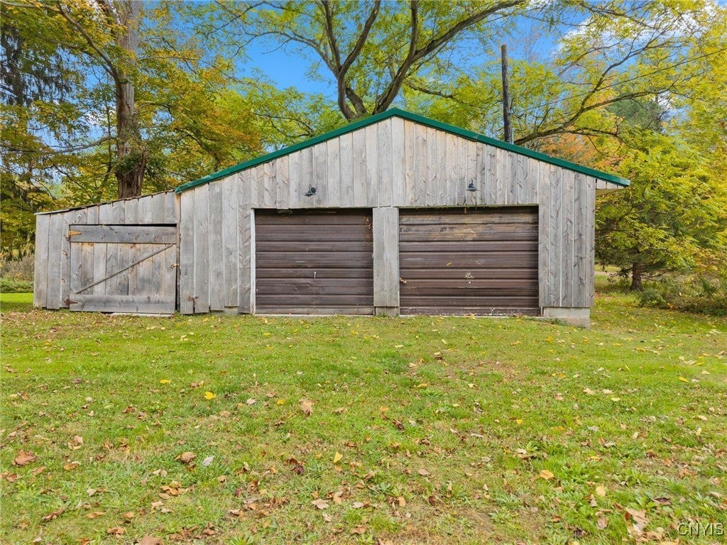 Photo of Listing #S1645312