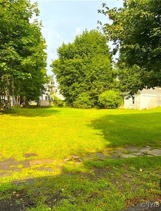 Photo of Listing #S1652907