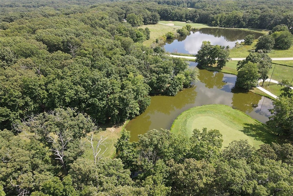 216 Beyers Lake, Pana Property Listing MLS® 6215150