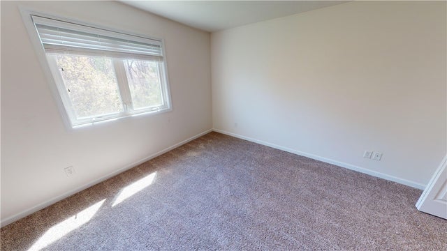 310 Spitler Park Plaza Drive, Mt Zion