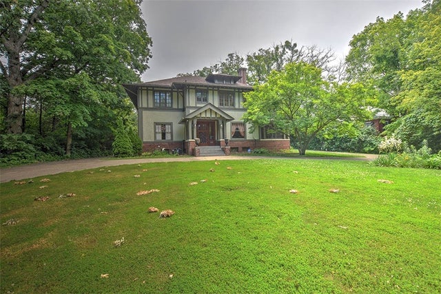 580 Powers Lane, Decatur