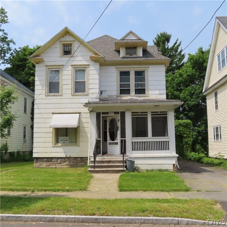 Photo of Listing #S1543910