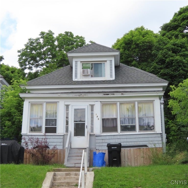 Photo of Listing #S1591952
