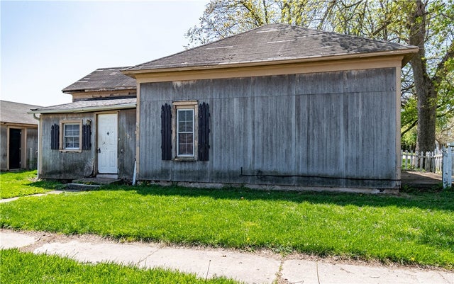205 E East Street, Argenta