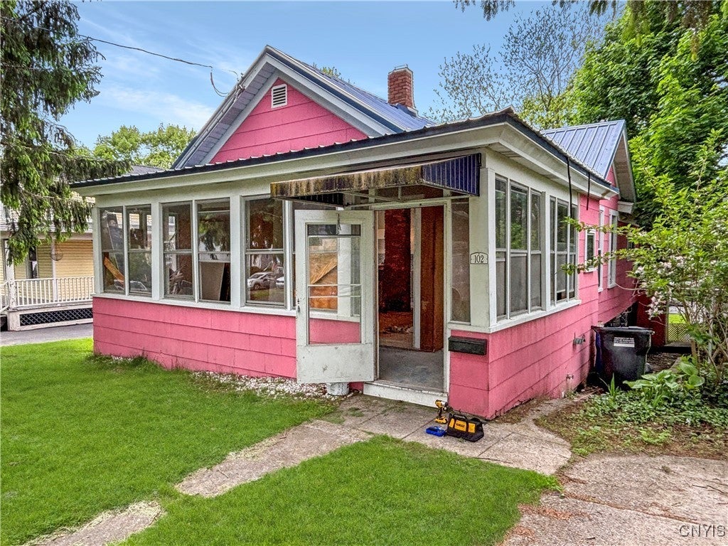 Photo of Listing #S1609054