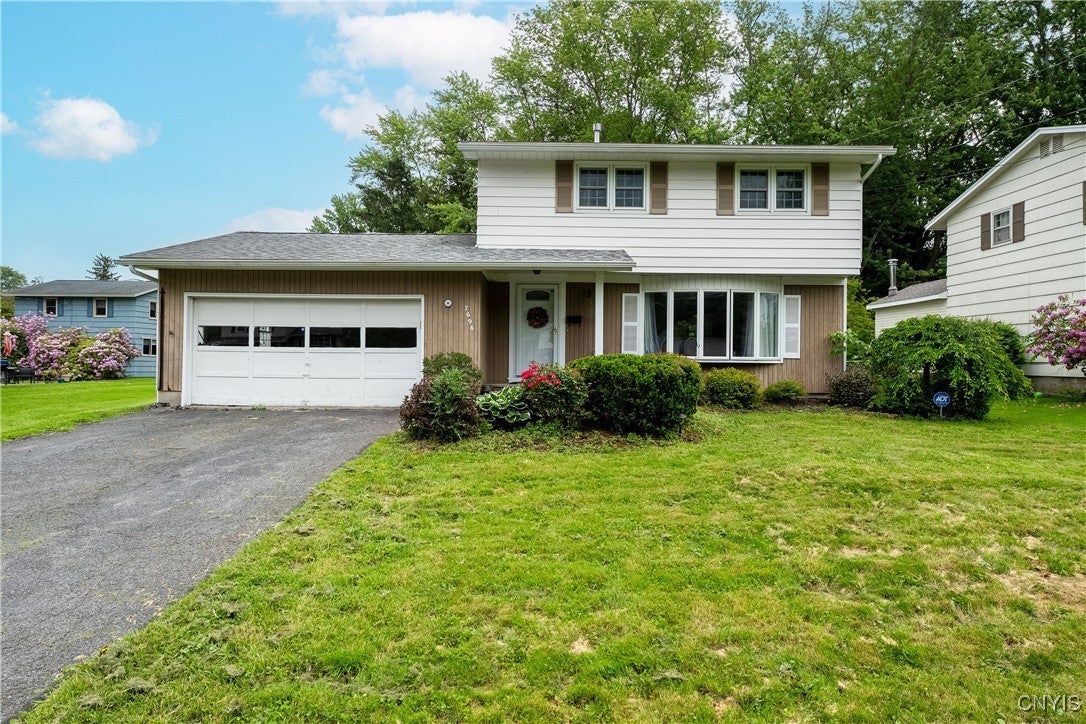 Photo of Listing #S1614159