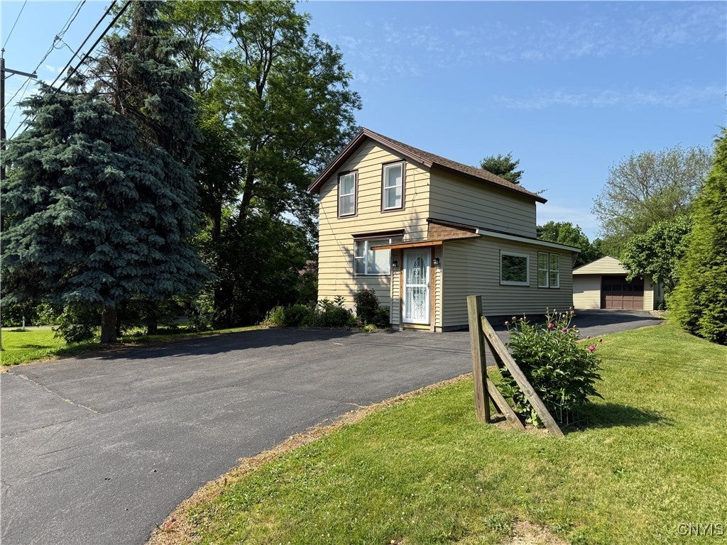 Photo of Listing #S1613086