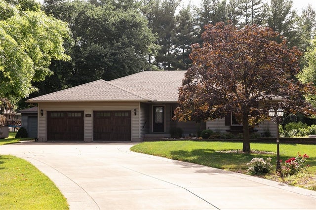 803 Putnam Road, Moweaqua