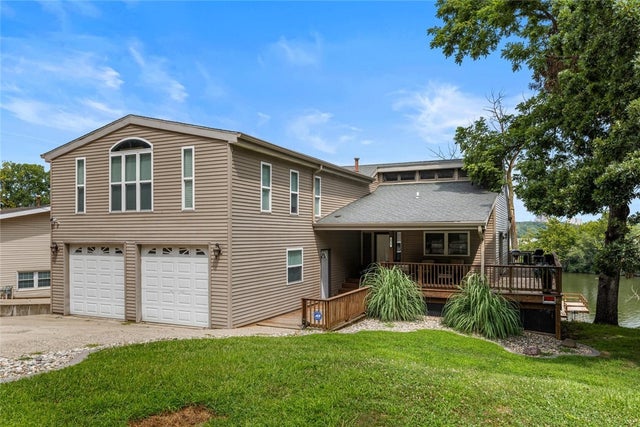 690 Cove Court, Decatur