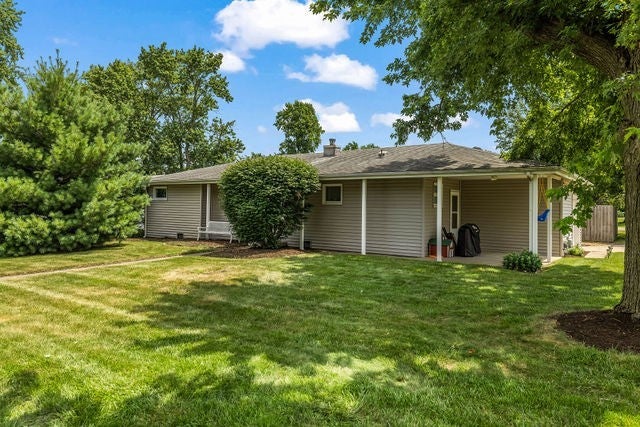 911 Longview Road, Monticello
