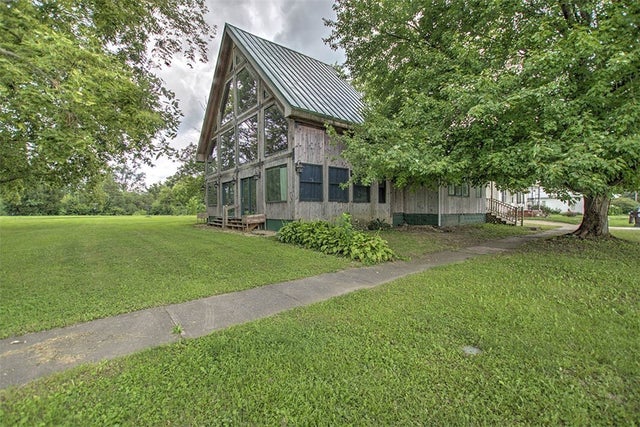 245 E Prairie Street, Argenta