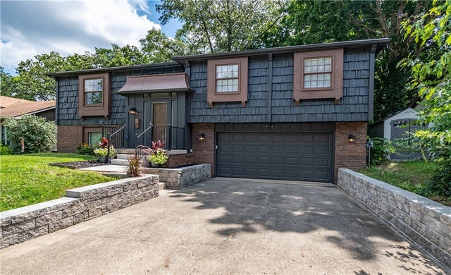 320 Hackberry Place, Decatur