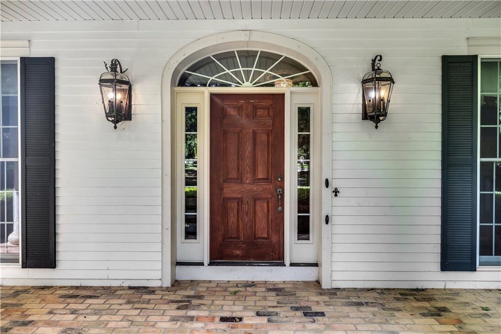 4090 S Lake Court Decatur Property Listing: MLS® #6254453