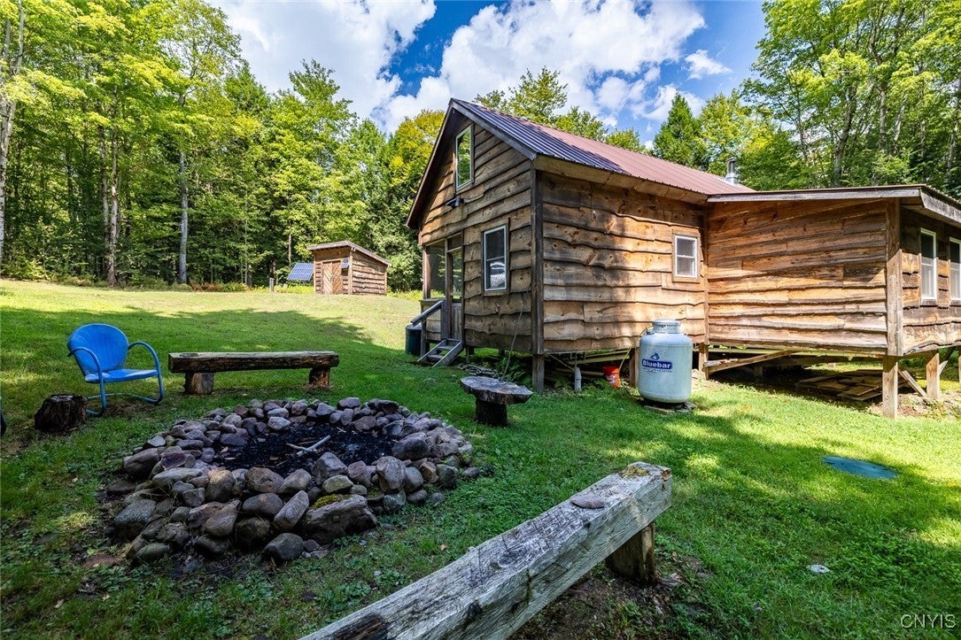 Photo of Listing #S1633347