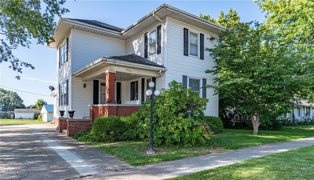 212 W Main Street, Maroa