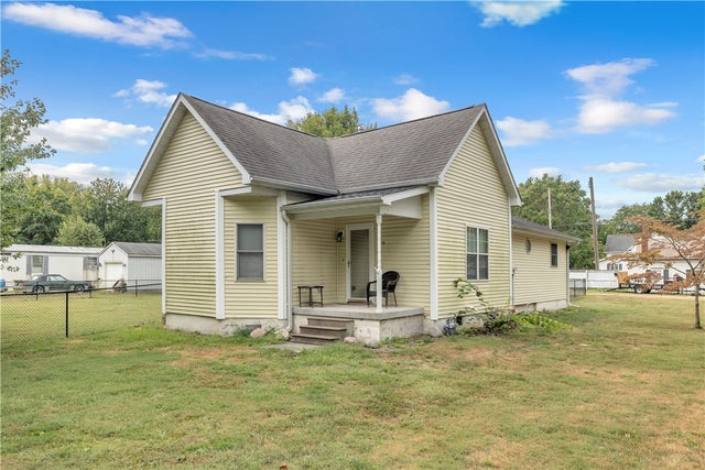 429 N Shelby Street, Moweaqua