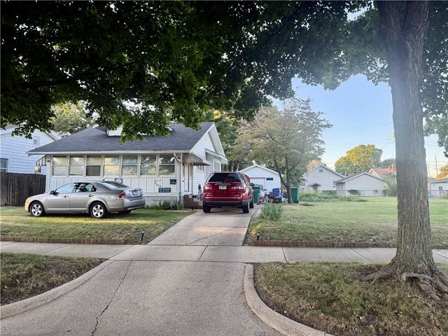2152 E Decatur Street, Decatur