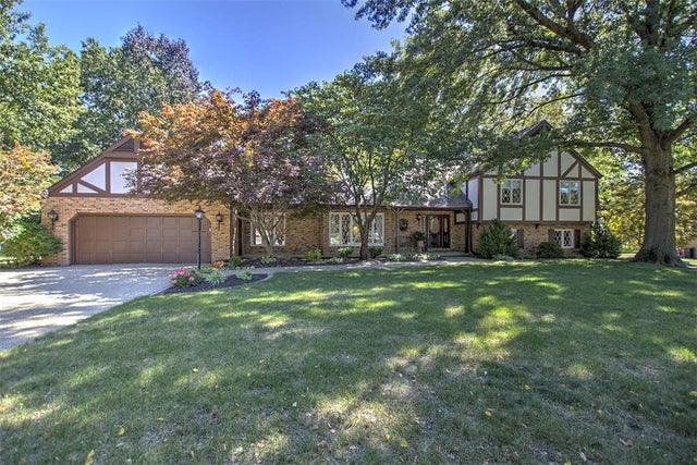 818 Stevens Creek Court, Forsyth