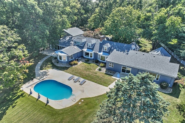 92 N Country Club Road, Decatur
