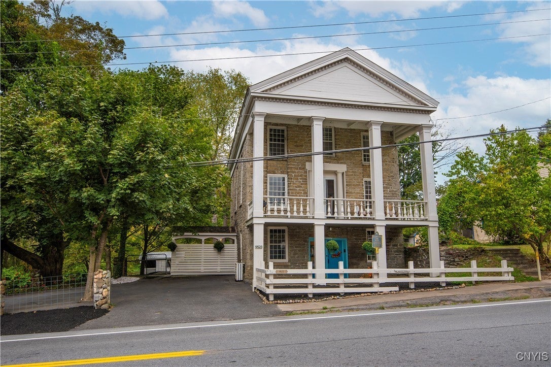 Photo of Listing #S1640650