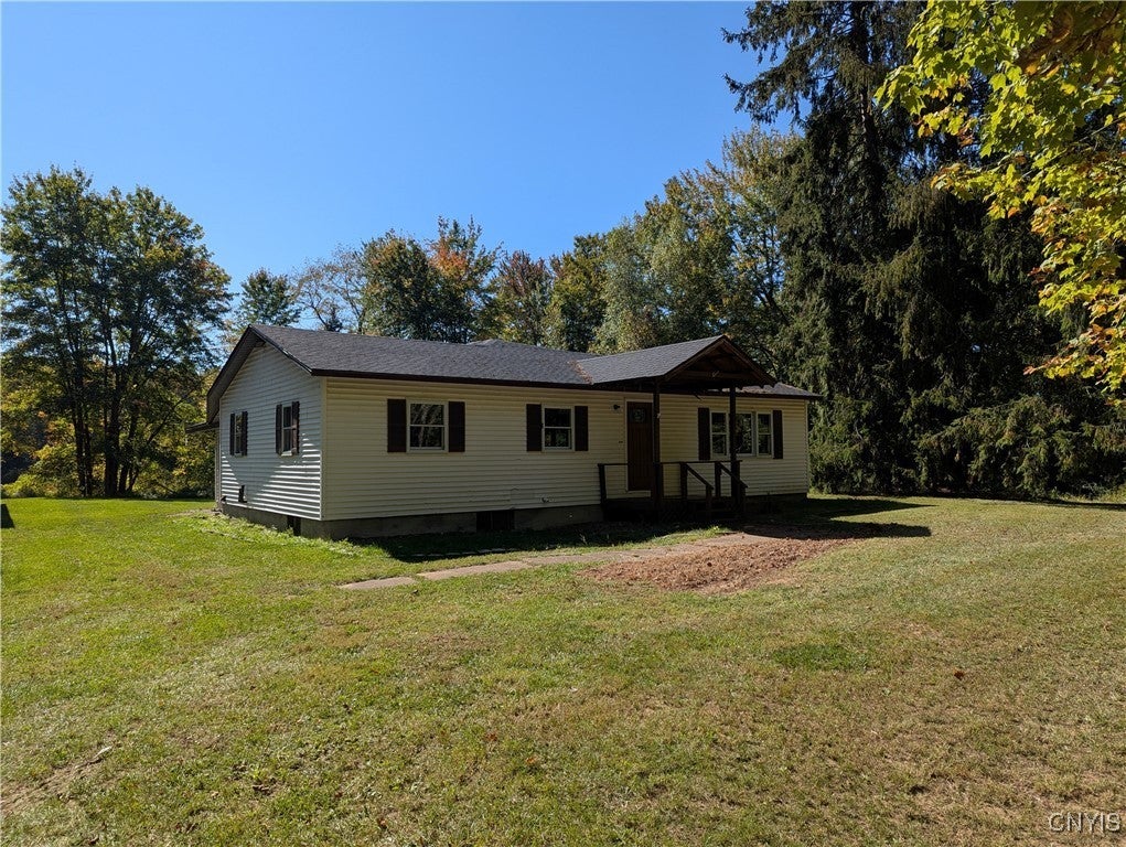 Photo of Listing #S1641217