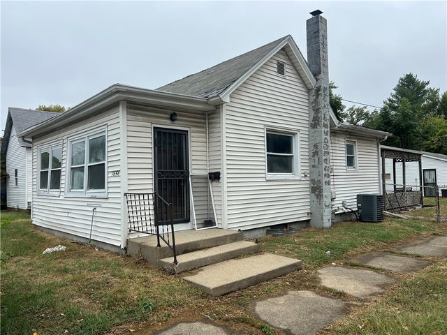 1656 E Wood Street, Decatur