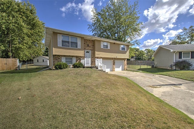570 N Fawn Court, Mt Zion