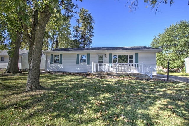117 S Sunnyside Drive, Blue Mound