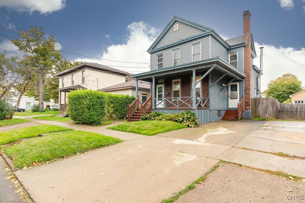 Photo of Listing #S1642706