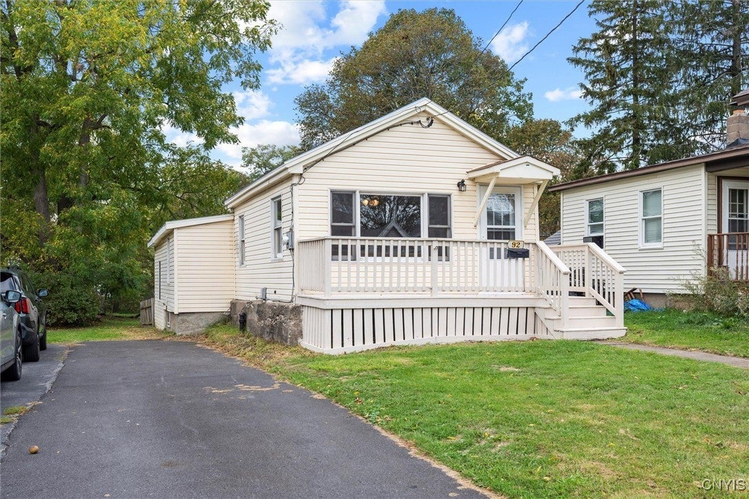 Photo of Listing #S1644463