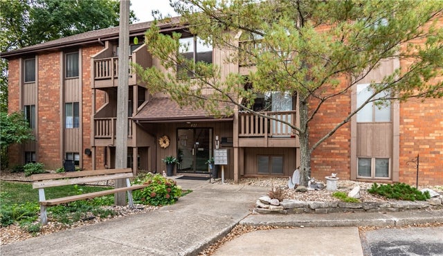 421 Woodside Trail 5, Decatur