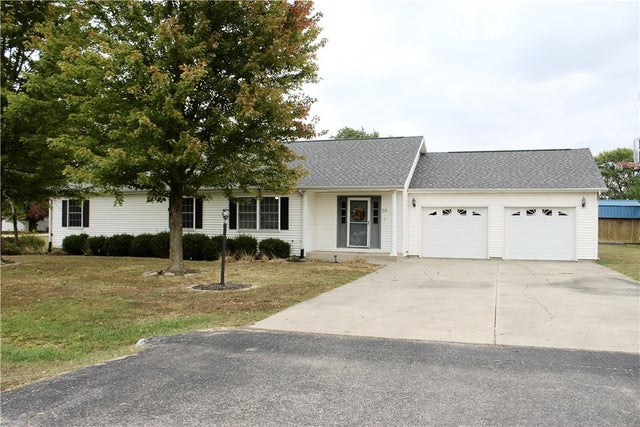 58 South Shores Drive, Sullivan