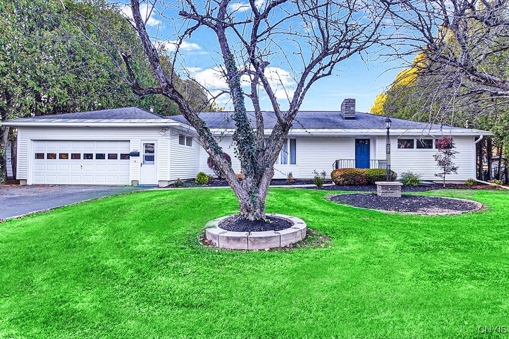 Photo of Listing #S1647108