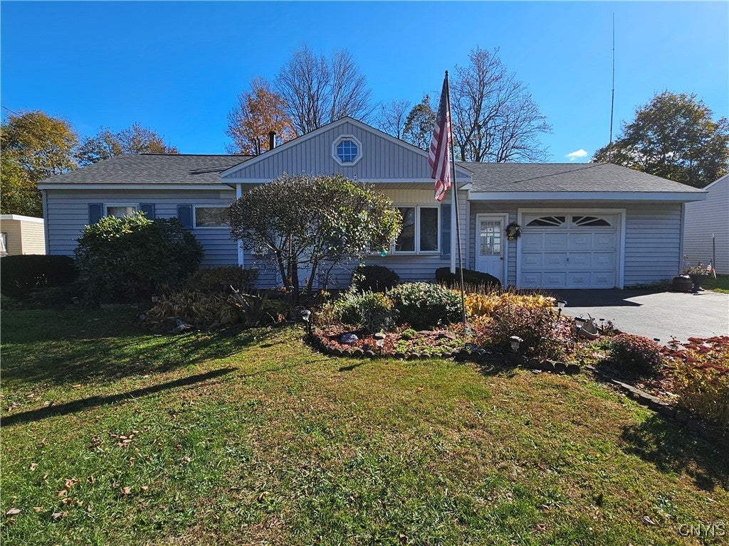 Photo of Listing #S1648160