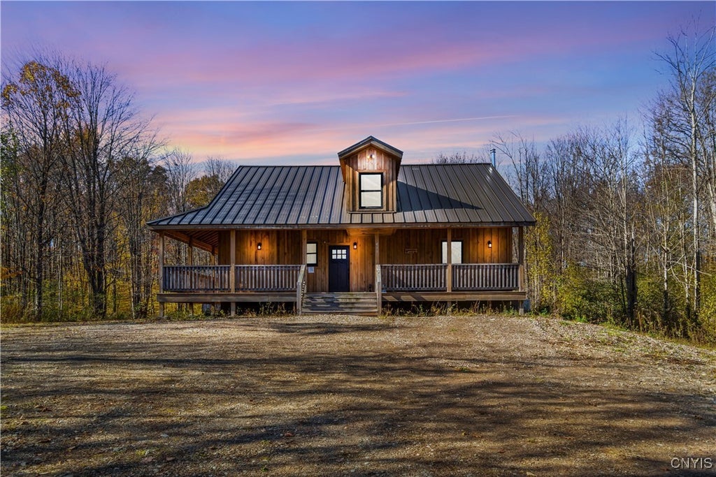 439 Towsley Road, Albion