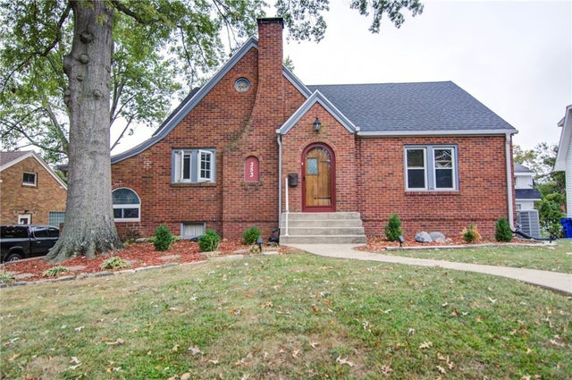 353 S Linden Avenue, Decatur