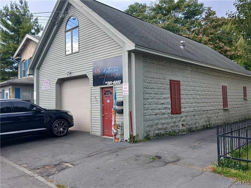 Photo of Listing #S1648259